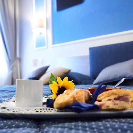 Domus Cavour Guest House Rome Buitenkant foto