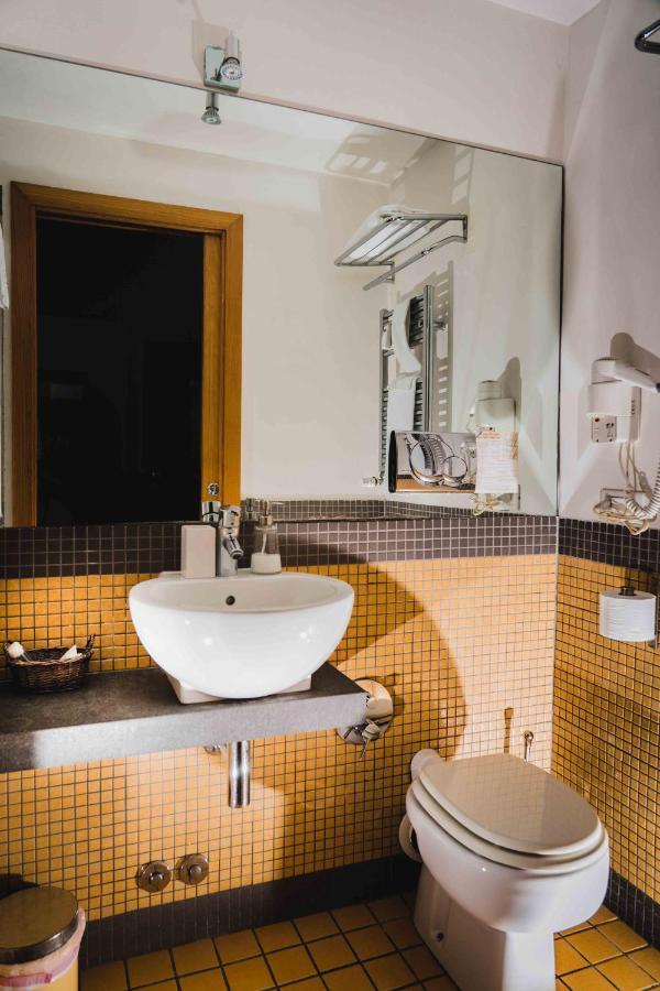 Domus Cavour Guest House Rome Buitenkant foto