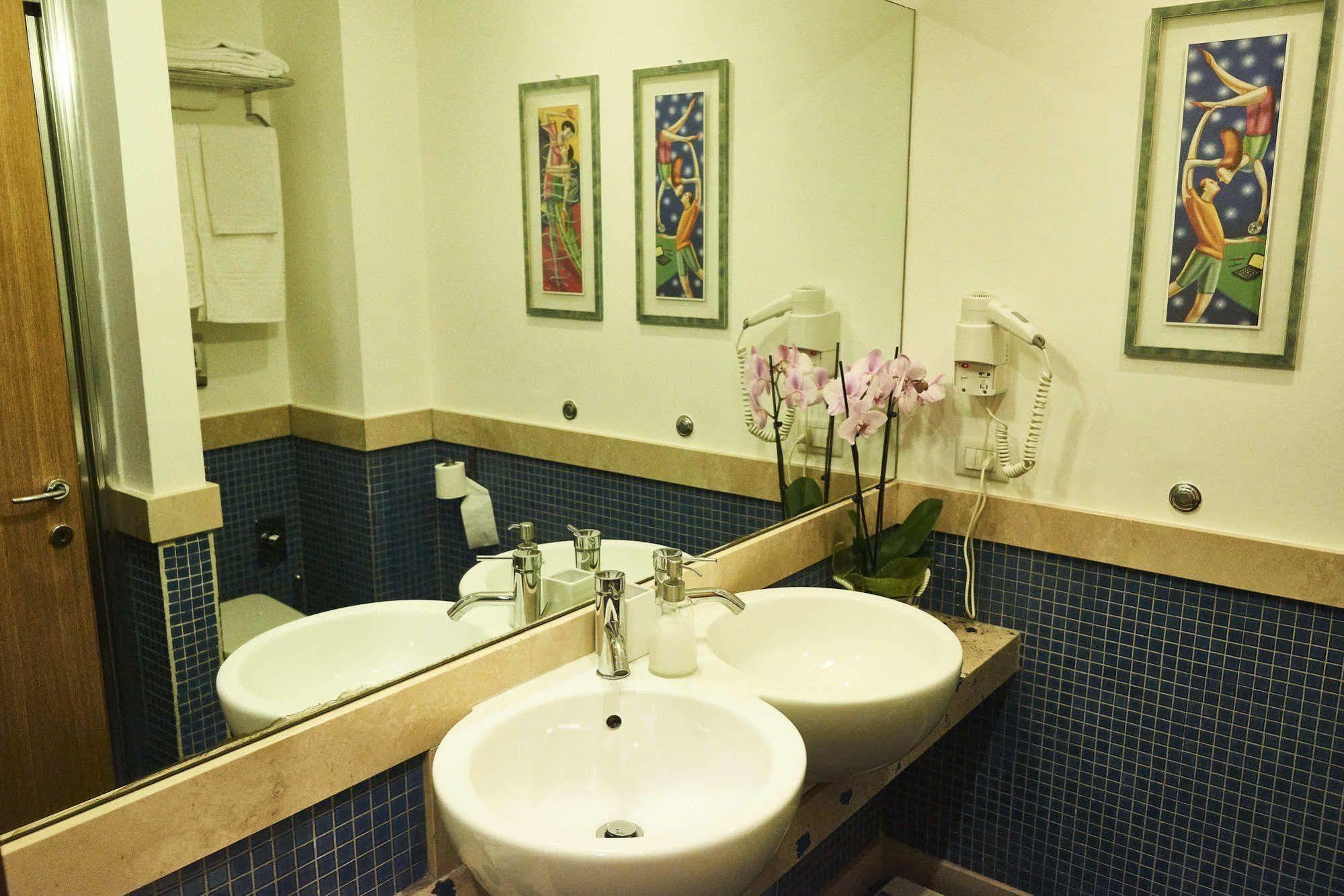 Domus Cavour Guest House Rome Buitenkant foto