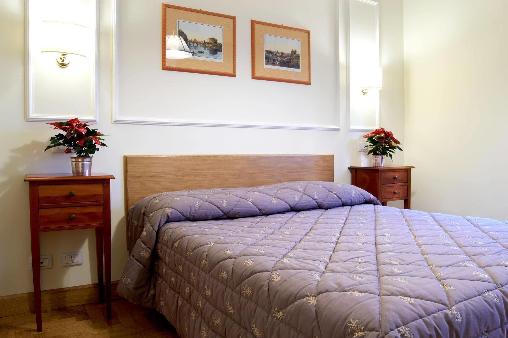 Domus Cavour Guest House Rome Buitenkant foto